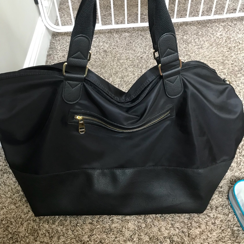 Madden Girl Weekender BLACK